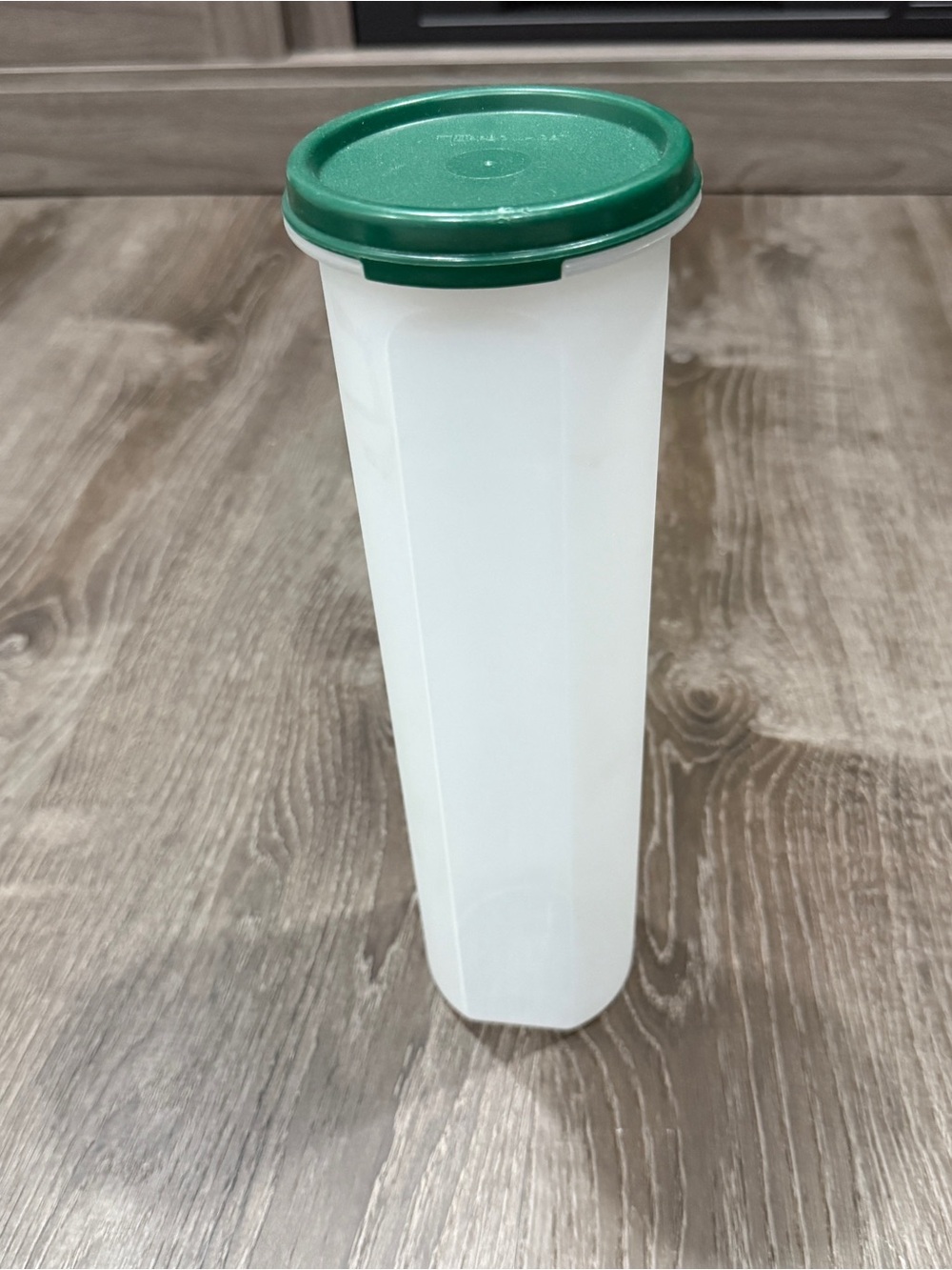 Vintage Tupperware Spagetti Storage Container